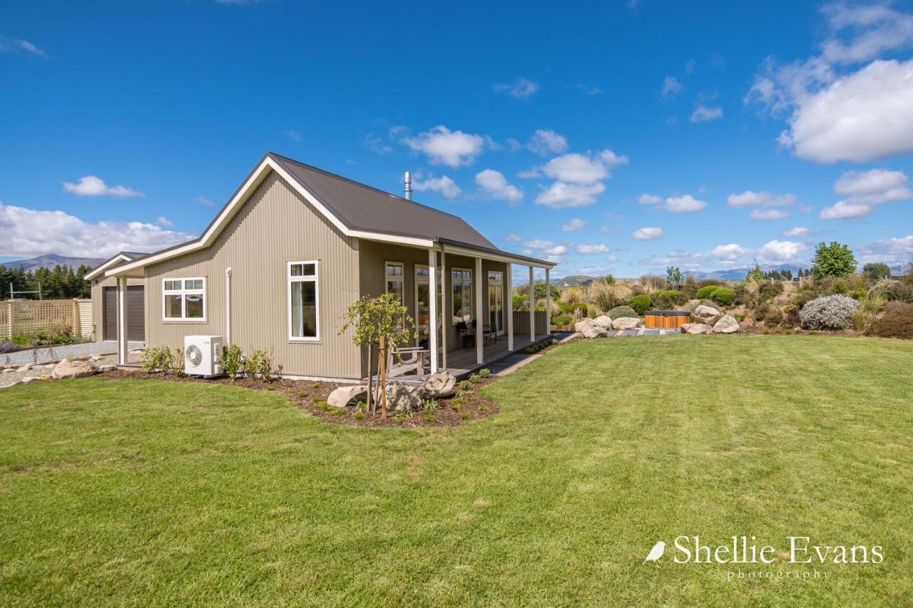 Night Sky Cottage - Kahu Cottage - Hot Tub Twizel Dış mekan fotoğraf