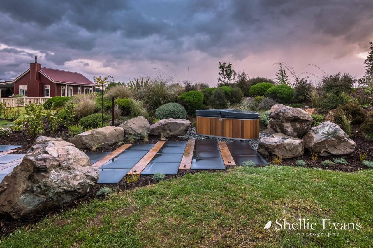 Night Sky Cottage - Kahu Cottage - Hot Tub Twizel Dış mekan fotoğraf